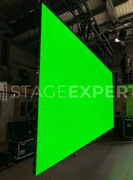 LEDitgo rX3io LED wall set – 49 panels with controllers & cases