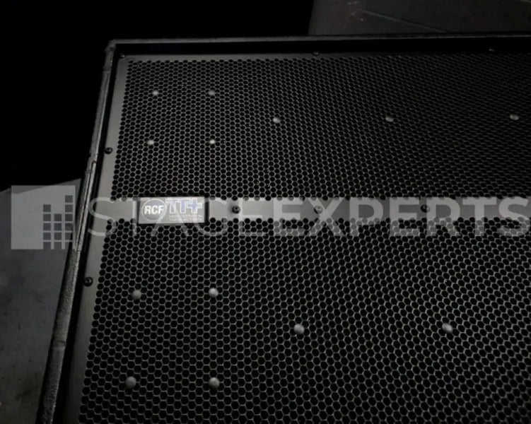 RCF TTS 56-A Dual 21-inch Active Subwoofer with RDNet | Touring