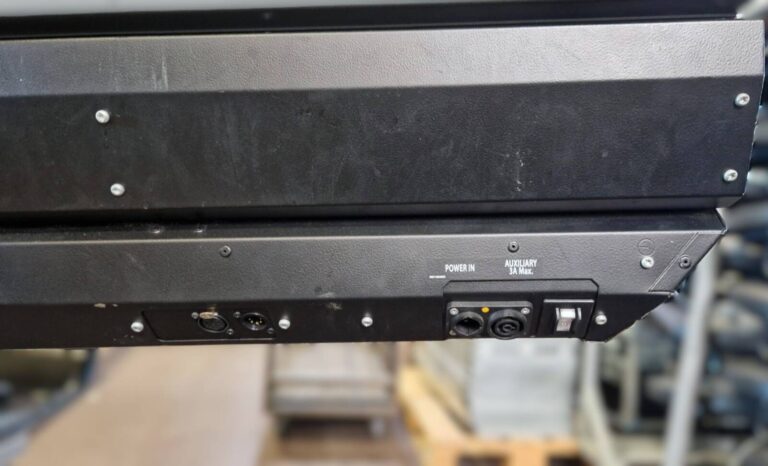 Robert Juliat Merlin 2500W Followspot with Stand & Case