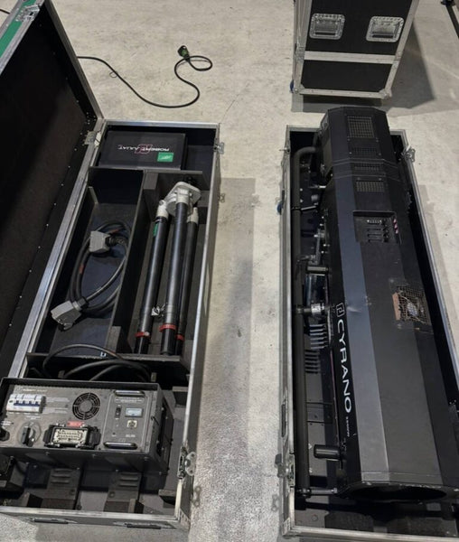 Robert Juliat Cyrano HMI 2500 Followspot – Used 2.5kW