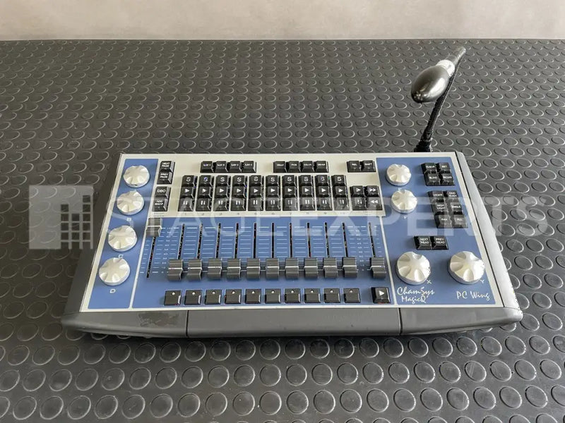 Chamsys MagicQ PC Wing – Lighting Control Wing with Case