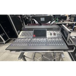 Avid VENUE S6L-24C + E6L-112 Digital Mixing System