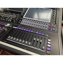DiGiCo SD5 Digital Mixing Console for Touring & Broadcast