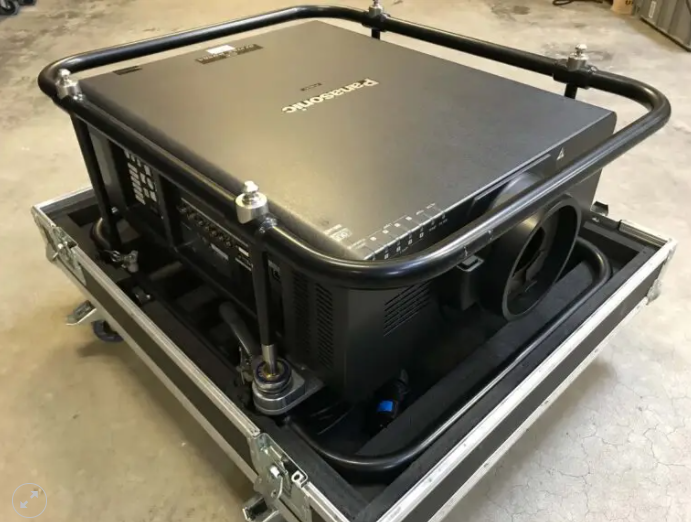 Panasonic PT-DZ13K Projector with ET-D75LE10 Lens | Used
