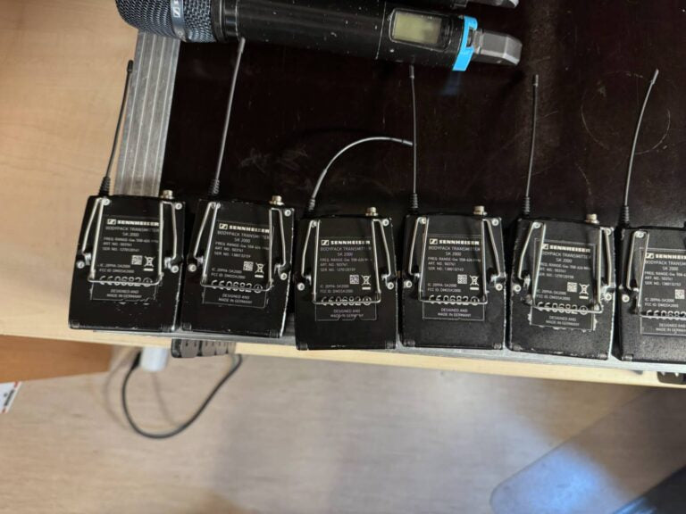 Sennheiser EM 2050 8‑Channel Wireless System | 2000 Series