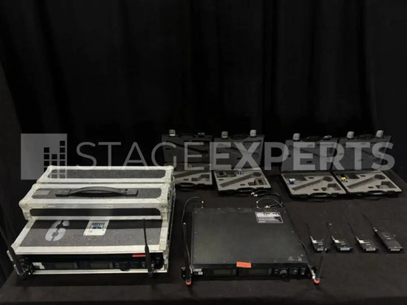 Shure UR4D+ with 2x UR1M (L3E) UHF-R Wireless System