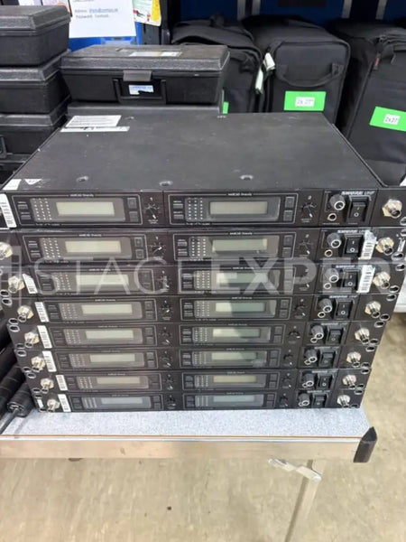 Shure U4 D‑MB Wireless Package, 8 RX 23 TX UHF D‑MB