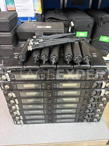 Shure U4 D‑MB Wireless Package, 8 RX 23 TX UHF D‑MB