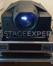 Load image into Gallery viewer, Sony SRX‑T110 4K 11,000‑Lumen Projector with Lens
