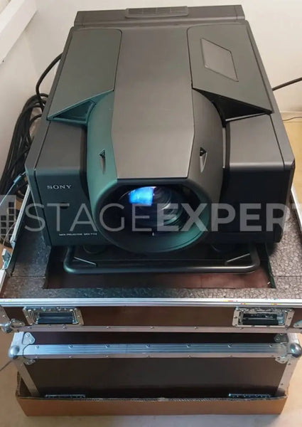 Sony SRX‑T110 4K 11,000‑Lumen Projector with Lens