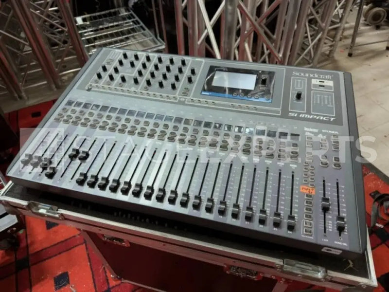 Soundcraft Si Impact + Mini Stagebox 32i Digital Mixer Bundle