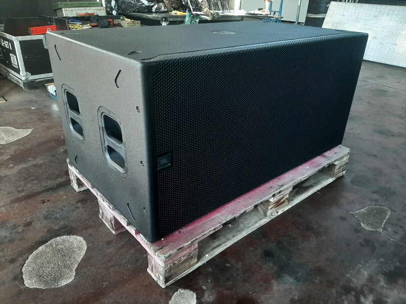 JBL SRX928S Dual 18-inch Active Subwoofer | High Output
