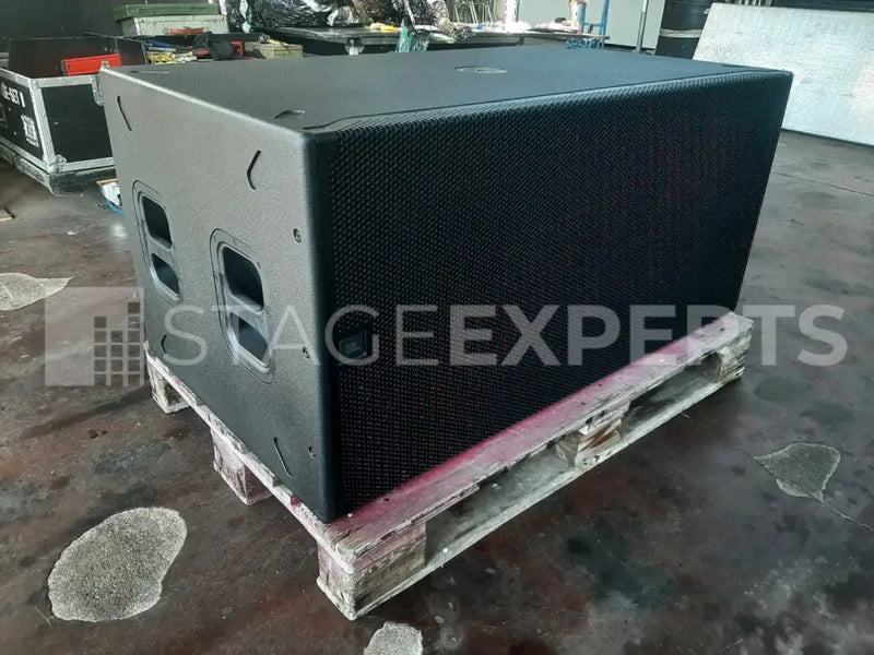 JBL SRX928S Dual 18-inch Active Subwoofer | High Output