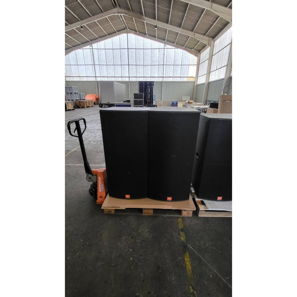 JBL Sound System – 7x VS2210-6, 4x VS125HS, 2x SP128S