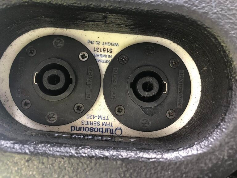 Turbosound TFM420 Stage Monitors – 8x Set with Flightcases