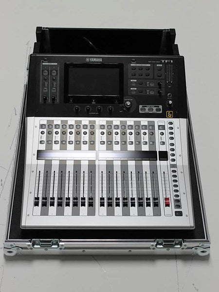 Yamaha TF1 Bundle mit NY64-D Karte, Case incl. TIO1608-D