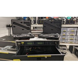 Shure UHF-R UR4D wireless kit: 2x UR2 SM58 + 2x UR1 (M5E)