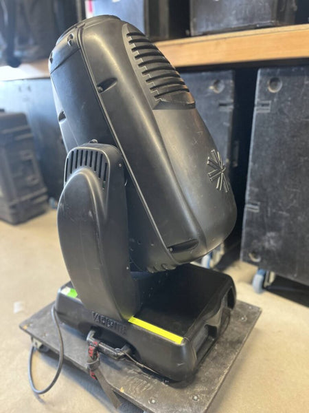Vari-Lite VL3000 Spot – 12 Fixtures Bundle with Flightcases