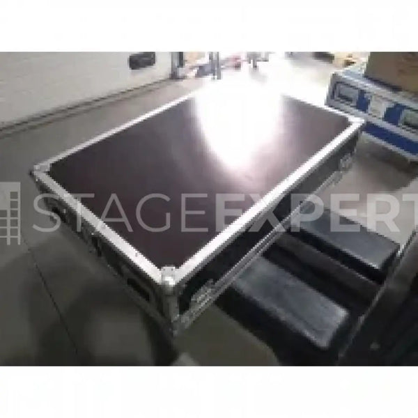 MIDAS Venice 320 Analogue Console | 24 Mono + 4 Stereo