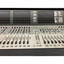 Load image into Gallery viewer, Soundcraft Vi3000 Console + 64/32 Stagebox | Digital Mixer
