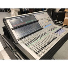 Load image into Gallery viewer, Soundcraft Vi1 Digital Mixing Console – Compact Pro Desk
