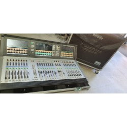 Soundcraft Vi2000 Digital Mixing Console | Dante, MADI I/O