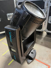 Load image into Gallery viewer, Vari-Lite VL550D Wash – 3‑Fixture Professional Moving Wash Kit
