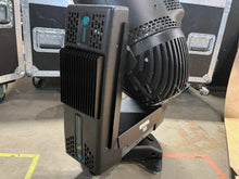 Load image into Gallery viewer, Vari-Lite VL550D Wash – 3‑Fixture Professional Moving Wash Kit

