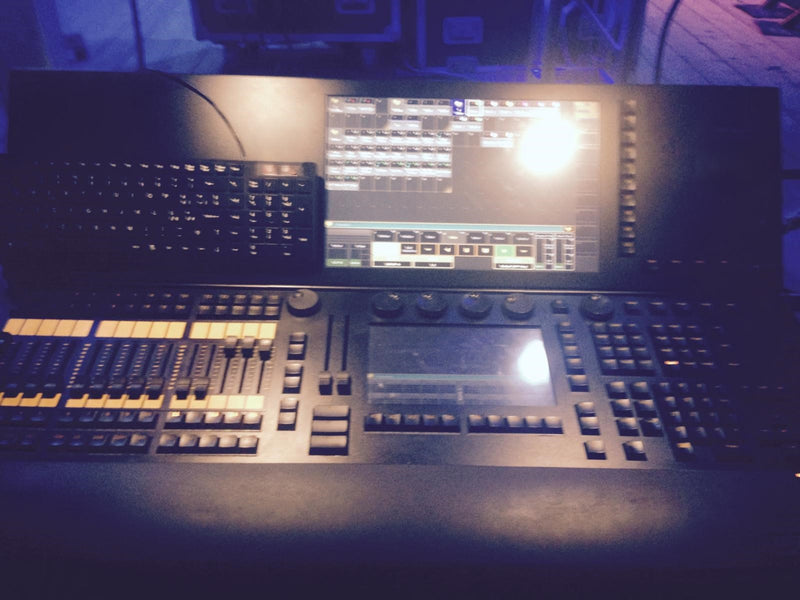 MA Lighting grandMA2 ultra-light lighting console – compact