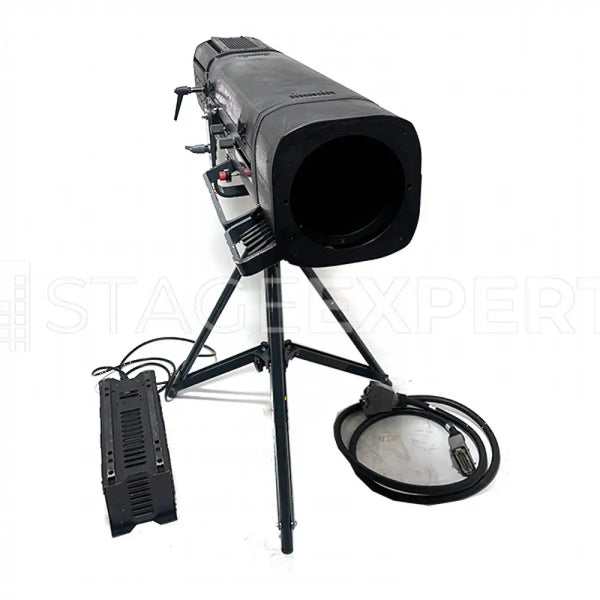 Robert Juliat Korrigan 1200 HMI Followspot 5–9° with Stand