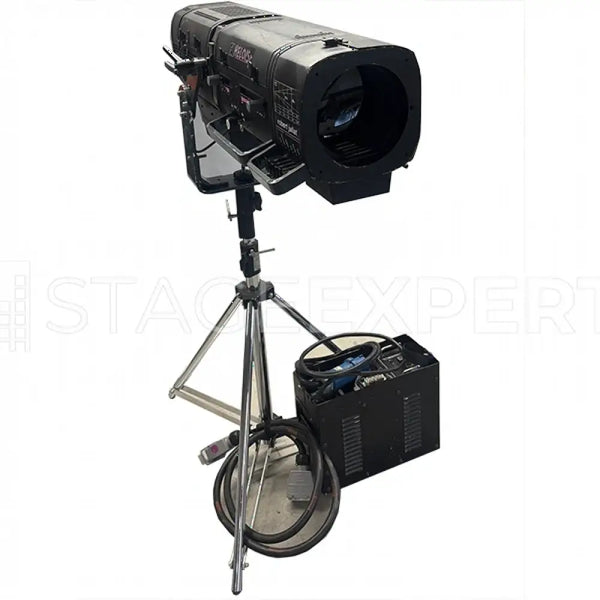 Robert Juliat Heloise 2500 MSR Followspot 15–30° Used with Stand