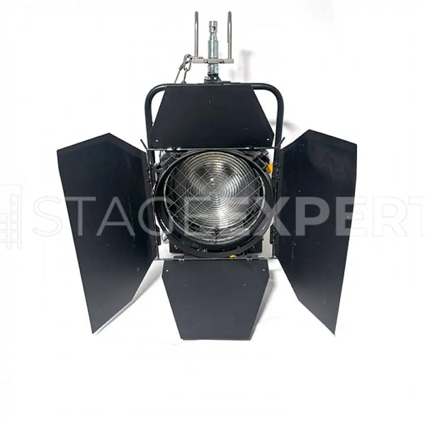 Desisti SuperLED F10 5600K 190W Daylight Fresnel Pole-Operated - Used Equipment