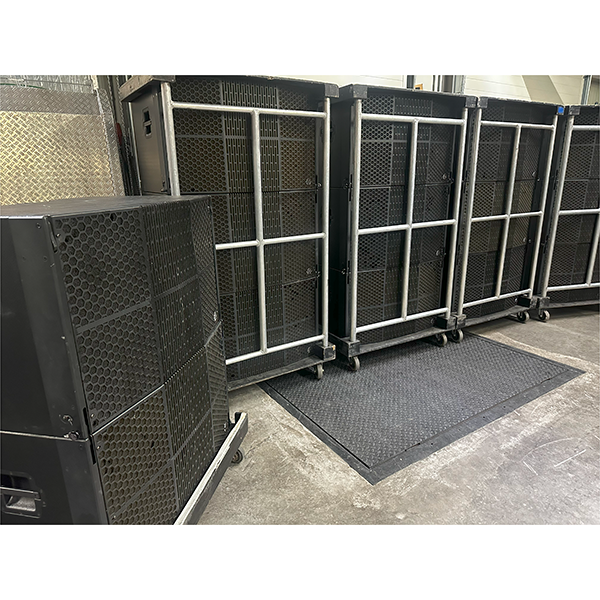 Clair Brothers C15/iS218-M Line Array Set (A), complete