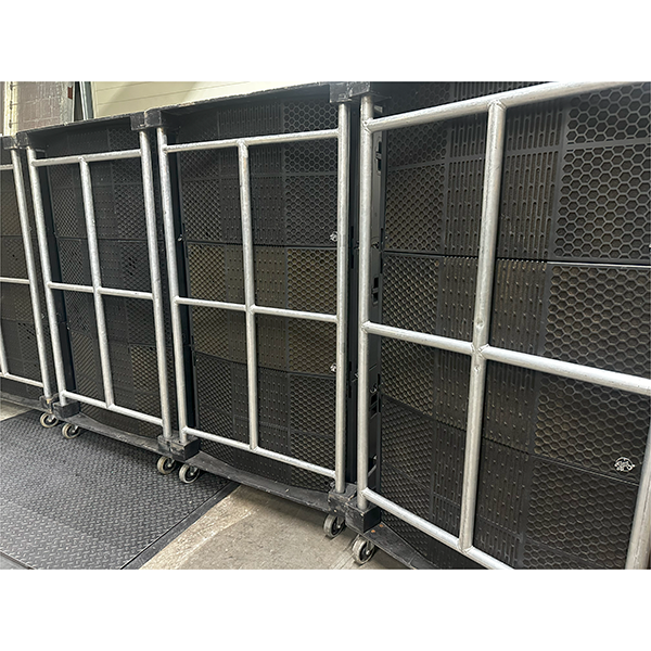 Clair Brothers C12-M/iS218-M Line Array Set (B) – Package