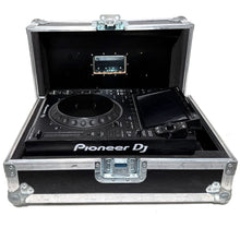 Load image into Gallery viewer, Pioneer CDJ-3000 Media Player with Flight Case – Pro DJ Deck
