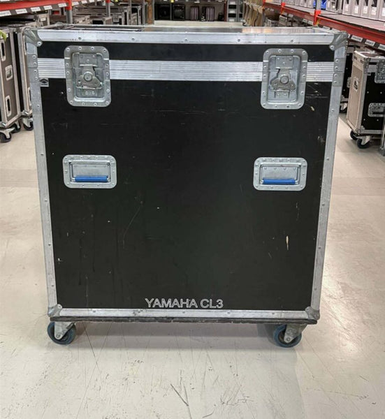 Yamaha CL3 with Rio3224-D – Digital Console & Stagebox