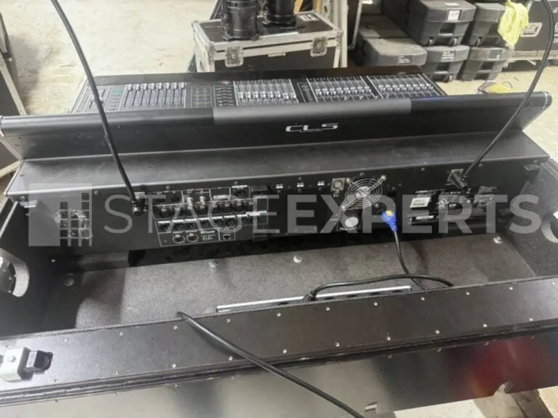 Yamaha CL5 Digital Mixing Console with RUFO Flightcase – Ex-Rental
