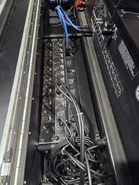 Yamaha M7CL-48ES Digital Mixer System with Stagerack – Touring