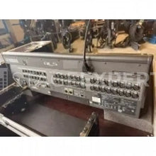 Load image into Gallery viewer, Yamaha QL5 Digital Mixing Console for Live Venues
